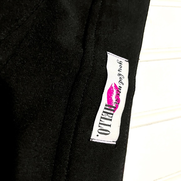 Black Skirt- Large - Picture 3 of 4